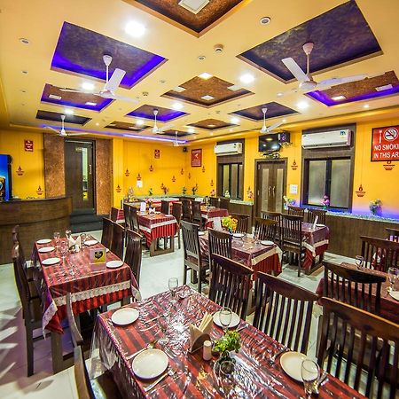 A R Excellency Hotel Jodhpur  Buitenkant foto